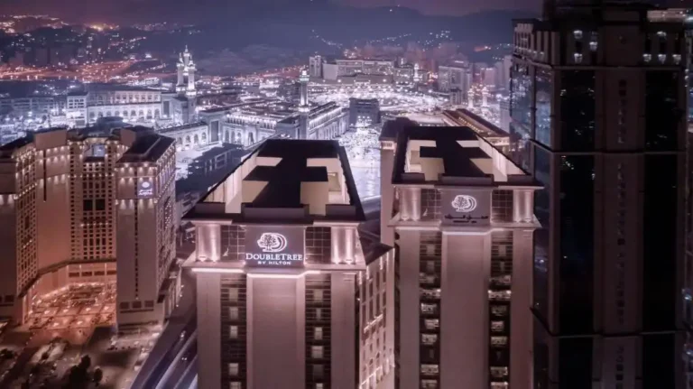 فندق دبل ترى من هيلتون 15 768x431