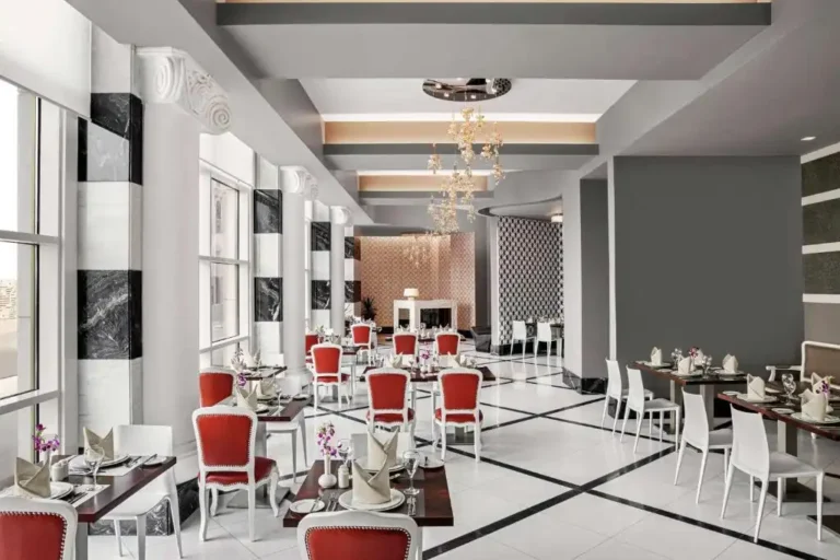 فندق دبل ترى من هيلتون 19 768x512