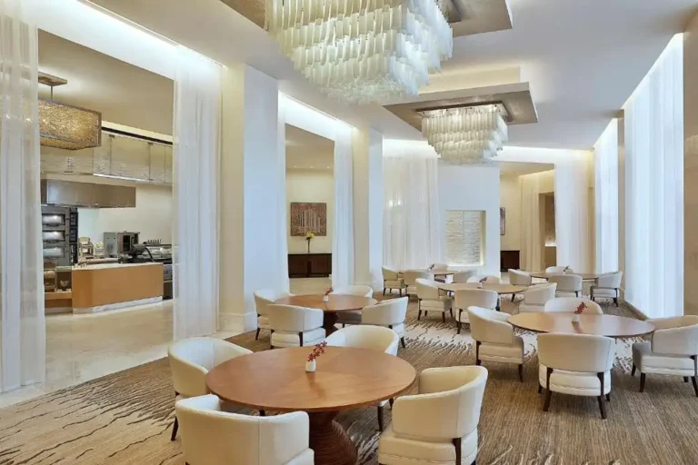 فندق هيلتون للمؤتمرات 17 768x512